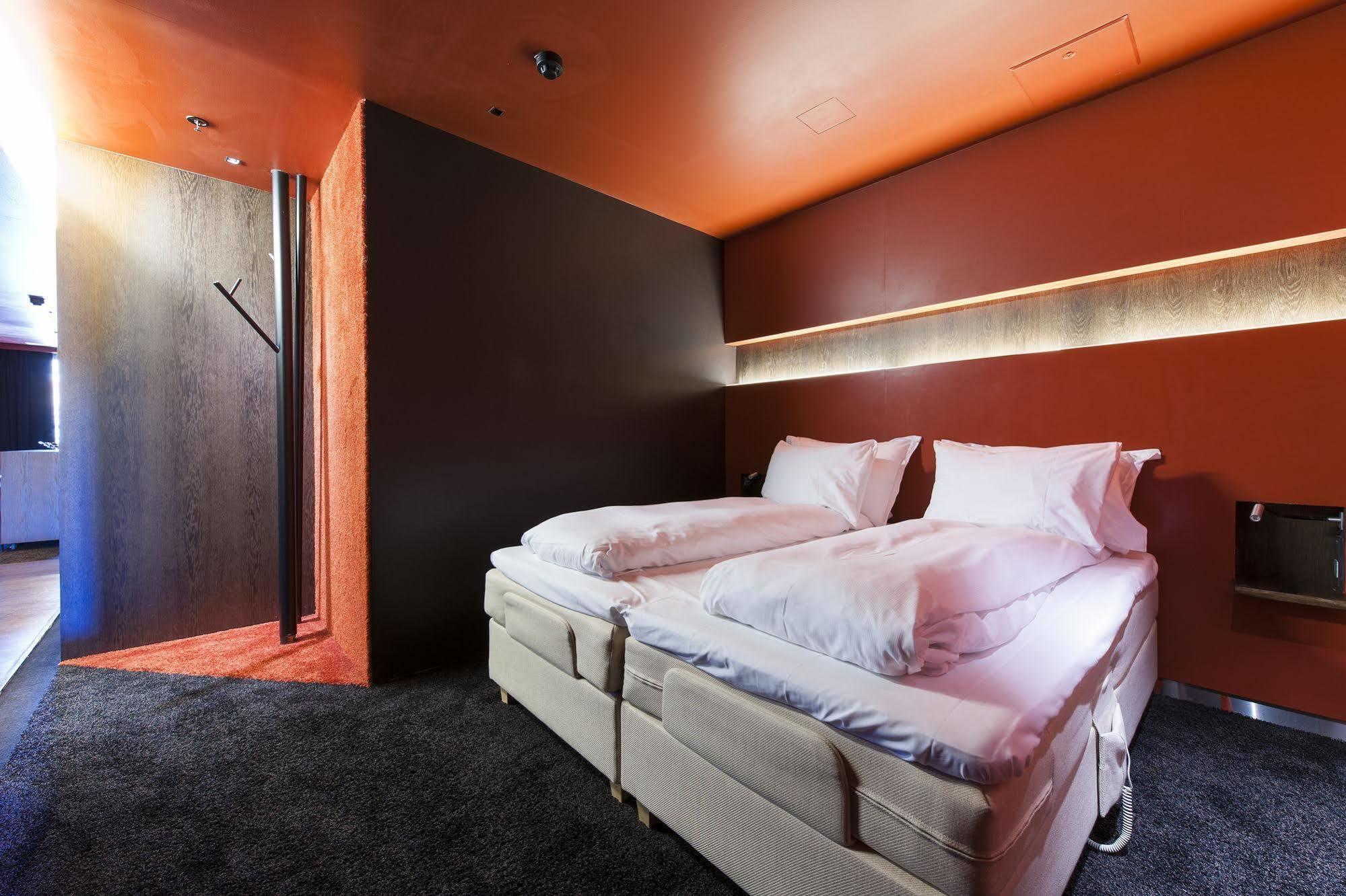 First Hotel Grims Grenka Осло Экстерьер фото