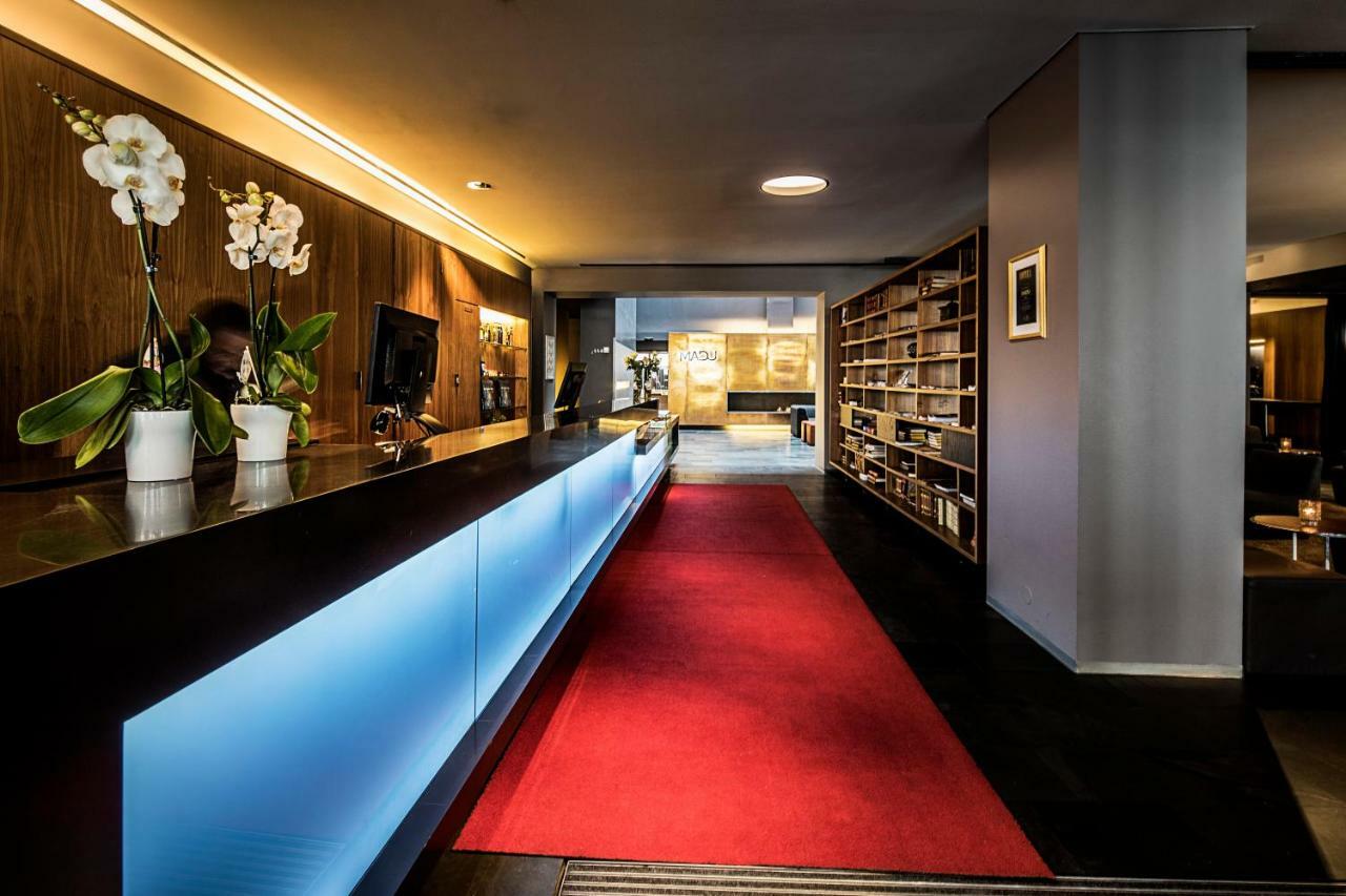 First Hotel Grims Grenka Осло Экстерьер фото
